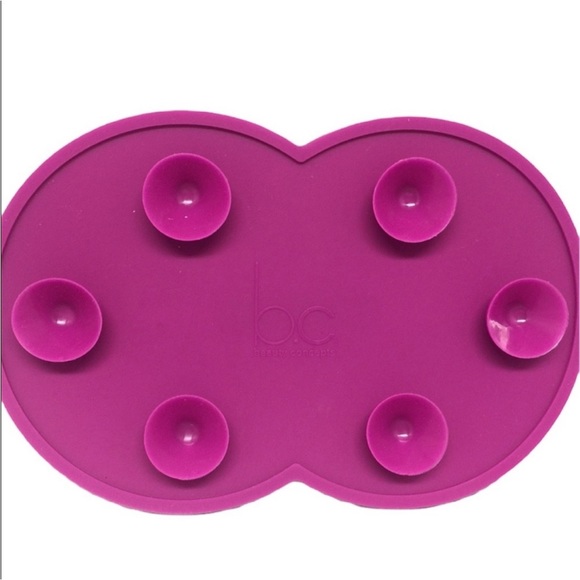 Beauty Concepts Cosmetic Brush Cleaning Mat NWT - Picture 3 of 3